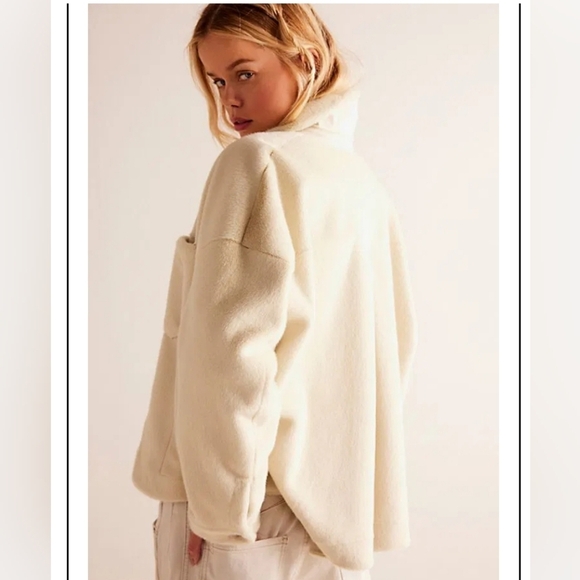 We The Free Cozy Opal Swing Button Up Faux Fur Jacket Size Small Women's - Picture 4 of 16